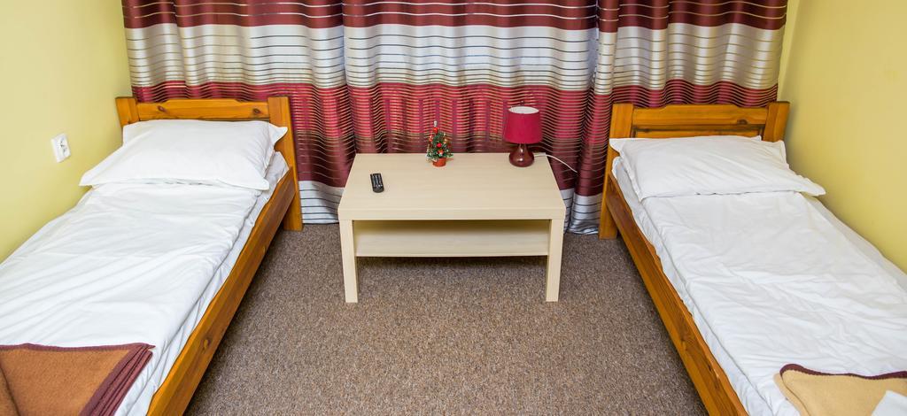Hotel Astra Bartoszyce Zimmer foto