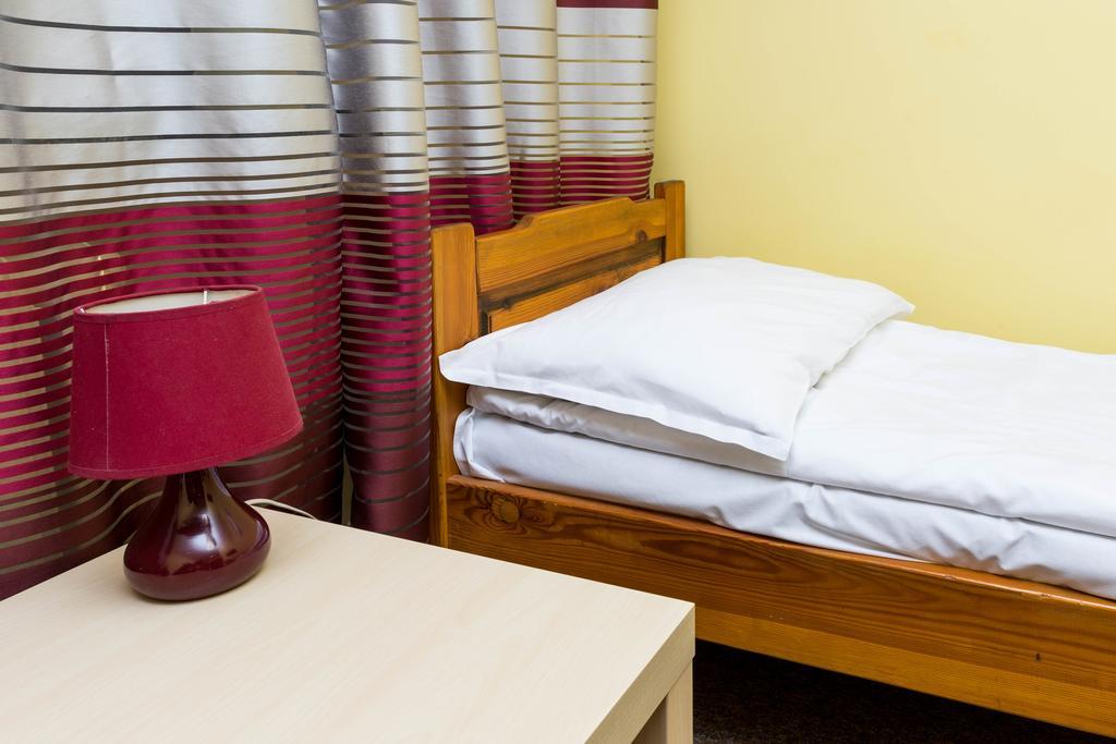 Hotel Astra Bartoszyce Zimmer foto